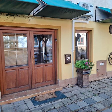 Apartman Romana Postorna Ngoại thất bức ảnh