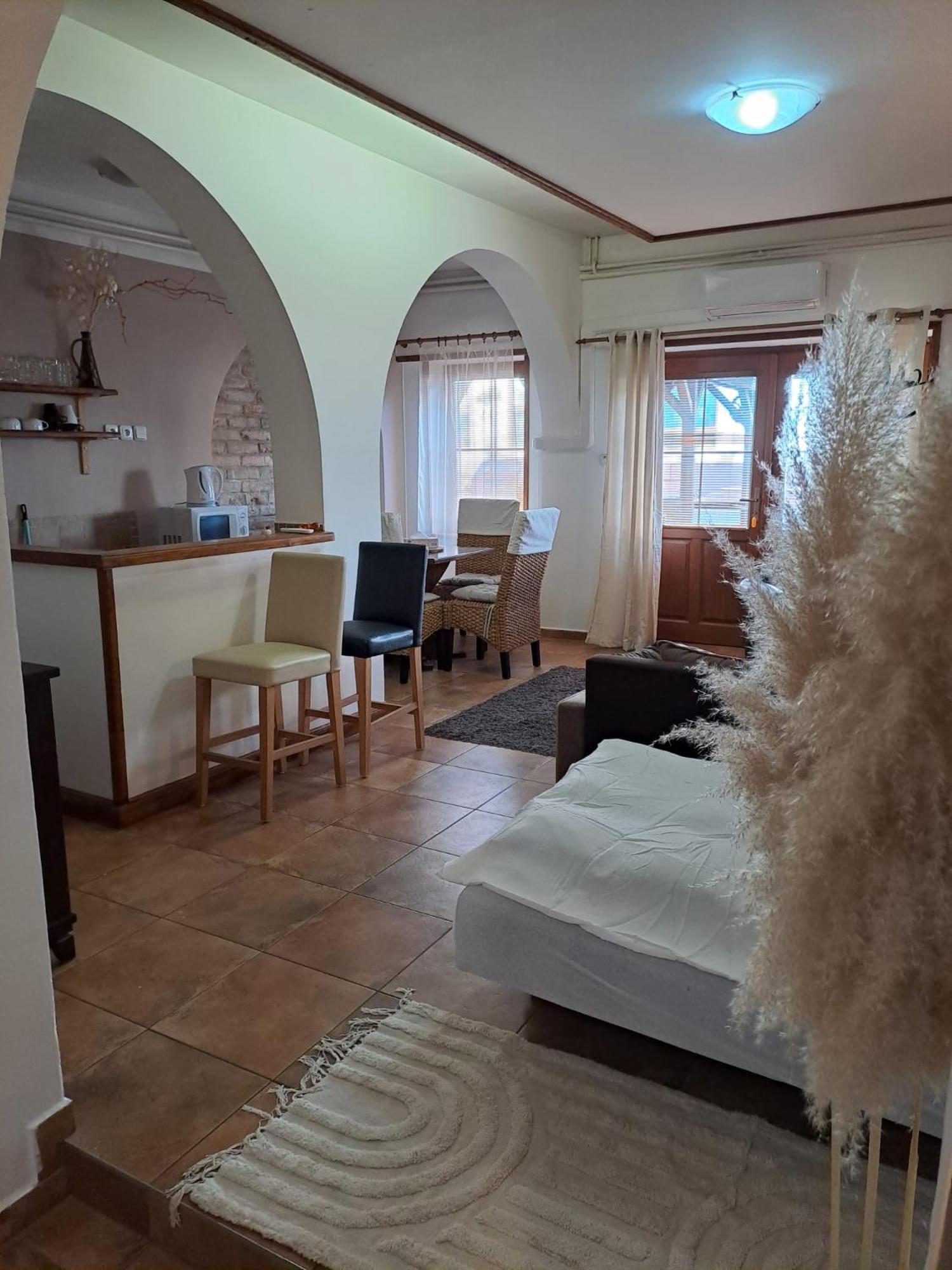 Apartman Romana Postorna Ngoại thất bức ảnh